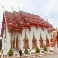 泰国 普吉 Phuket 闲逛 篇五：不一样的行程，查龙寺→泡酒店