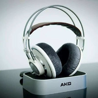 AKG 爱科技  K701—是耳机，还是手办