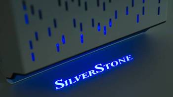 『 雪 』，Silver Stone 银欣 PM02 机箱 装机作业
