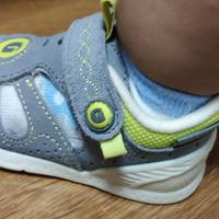 蜈蚣脚 篇五：基诺浦ginoble夏款婴儿包头凉鞋机能学步鞋TXG3018开箱