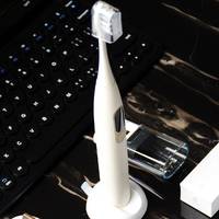 在牙刷上面装个智能触屏？Oclean X 智能触屏电动牙刷评测
