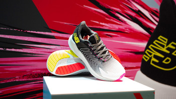 亲民的竞速跑鞋：new balance 发售 FuelCell Propel 新款跑鞋