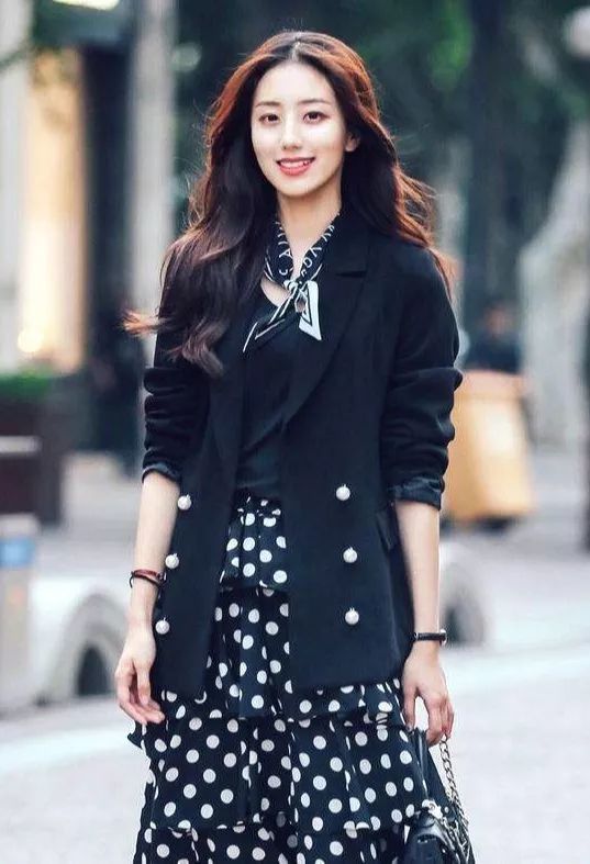 穿上西装外套做又美又飒的潇洒女人0202fashion