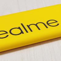 帮妹子选一款高颜值的移动电源：realme 10000mAh 18W快充移动电源（USB-C）