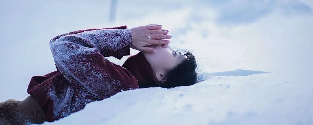 如何给女朋友拍一组好看的雪景照