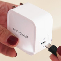 RAVPOWER 61W急速充电器GaN氮化镓加持小巧更安全