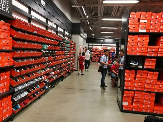 社区首页 运动户外 运动鞋袜 休闲运动鞋 nike/耐克休闲运动鞋 文章