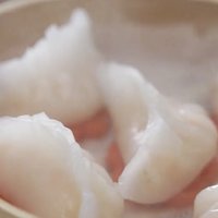 【视频】教你做正宗广式大虾饺，每口细品虾仁Q弹