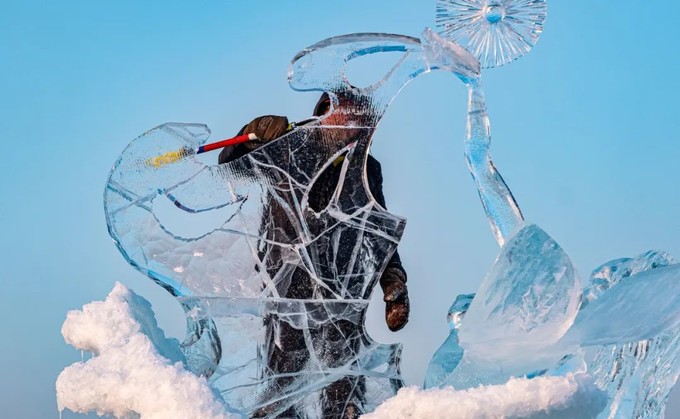 评测| 挑战零下20℃,记录流光溢彩的冰雪童话世界