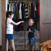 卧室不要再做衣柜，学习日本人做“壁橱”，收纳力强又好用！