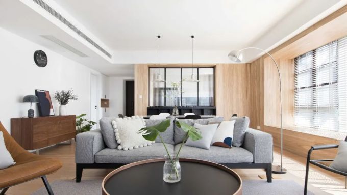 7口之家住进185m²“会呼吸”的原木风大平层!自然淳朴的生活气惹人爱!