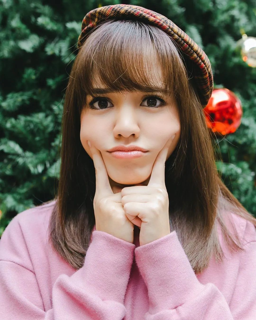 100可爱の肉脸女孩这样拍超美