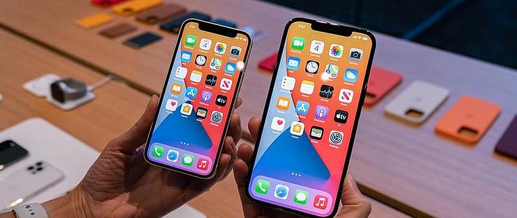 iphone 12 mini,12 pro max真机对比图赏:尺寸直观感受下