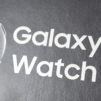 热乎的Galaxy watch 开箱记录，搭上969的车