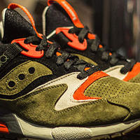 淘老鞋：UBIQ X Saucony Grid9000 Dirty Martini