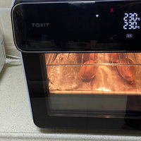 和懂你的人做美味的事：TOKIT智能电烤箱做你爱做的事，让冬天热起来！