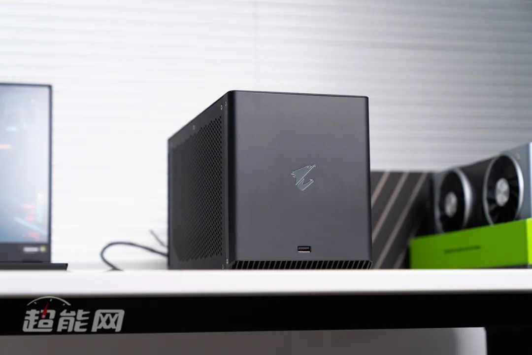 技嘉aorus rtx 3080 gaming box显卡坞体验:笔记本的光追游戏性能加倍