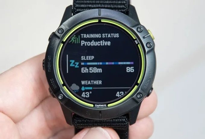 garmin fenix 6, forerunner 945,forerunner 745 等运动手表相当