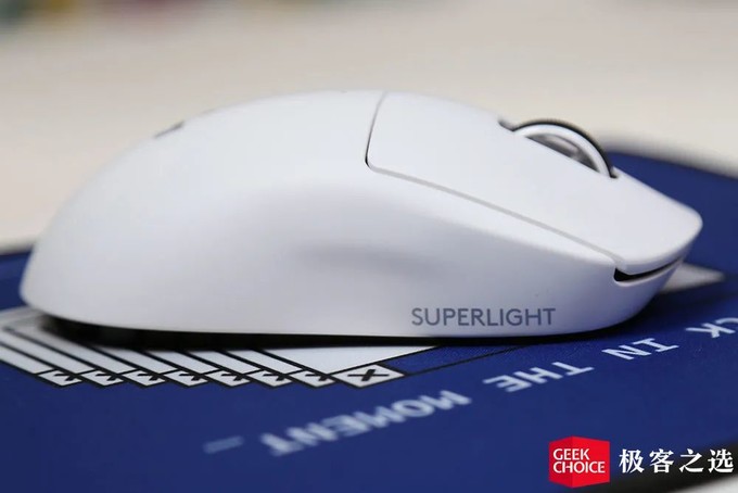 罗技g pro x superlight 游戏鼠标开箱:够轻,够快