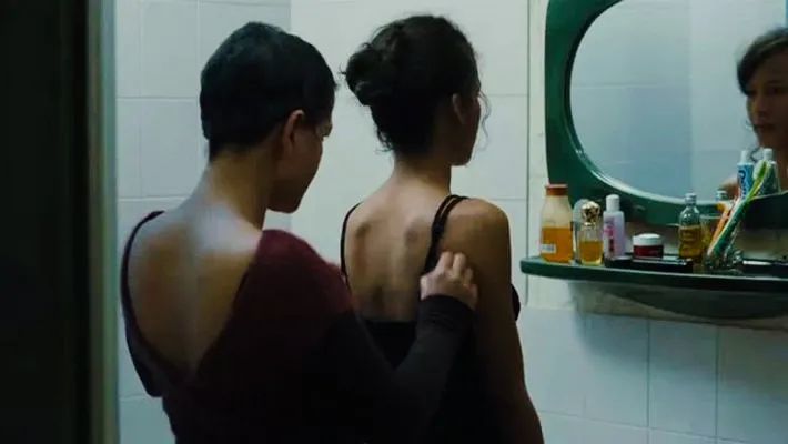 "生猛"女导演俘获人心之作,只看一遍可不够