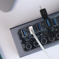 充电和数据传输两不误：奥睿科晶耀系列群控USB3.0集线器