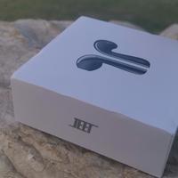 颜王再现，品质升级,JEET ONE墨黑升级版蓝牙耳机体验