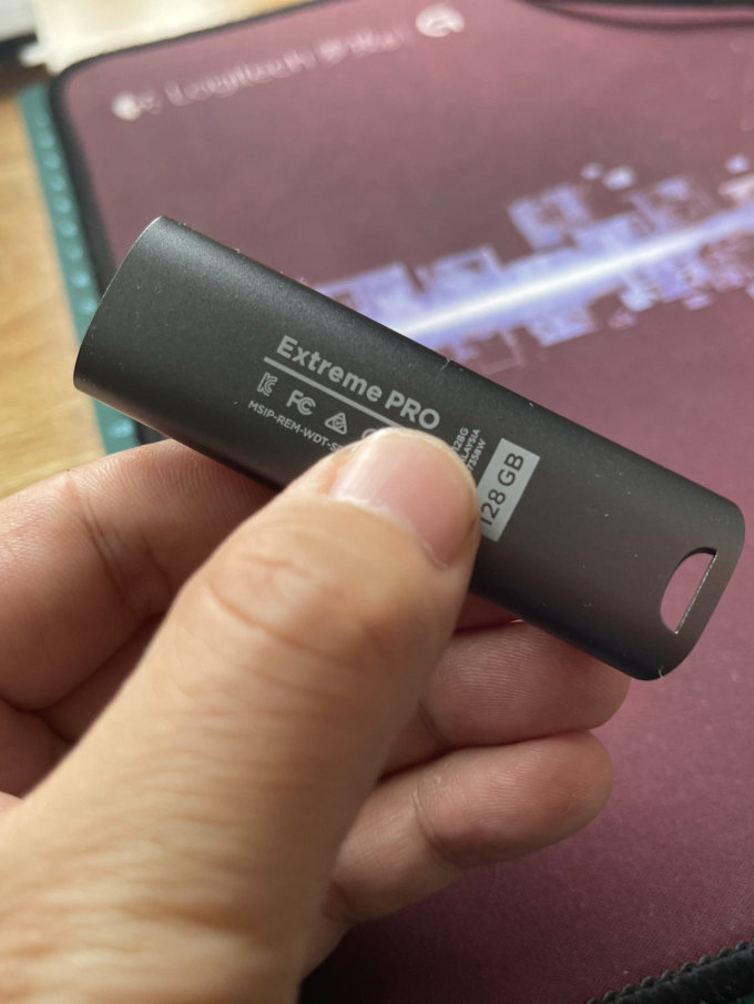 闪迪cz880 mlc