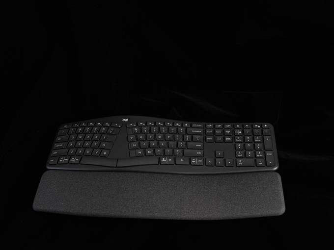 logitech 罗技 ergo k860 108键 多模无线薄膜键盘 黑色