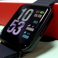 不足两百元的智能手表，居然配备血压和血氧监测？aigo FB01体验