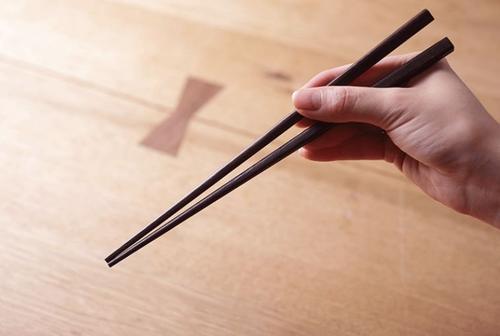 涨知识同样是用筷子吃饭中日韩的画风咋差异这么大