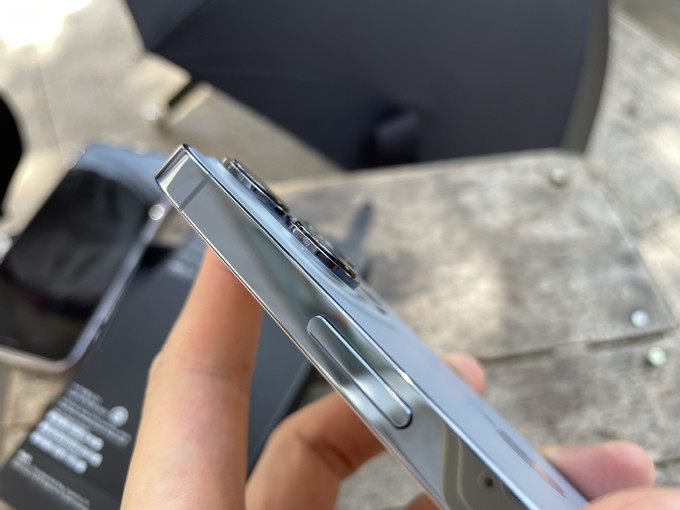 苹果iphone怎么样 远峰蓝 iphone 13pro 开个箱_什么值得买