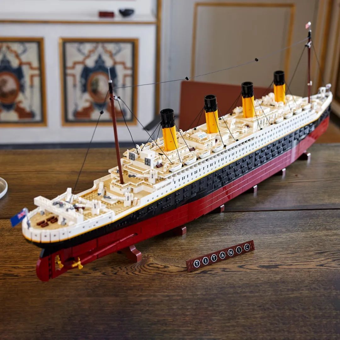 135米的泰坦尼克号模型到来乐高全新10294泰坦尼克号正式发布