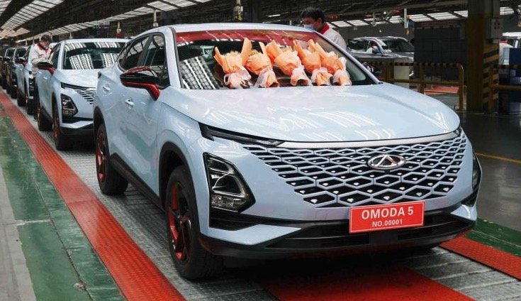 奇瑞omoda5正式下线预计售价11万起外观造型及其大胆