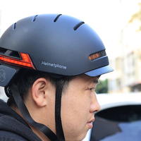 Helmetphone智能头盔，便捷操控骑行安全有保障