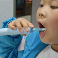 儿童牙刷如何选？分龄、适龄最重要！RIJIOO儿童电动牙刷实测体验