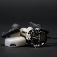 擊敗AirPods Pro！全球首款深度學習無線降噪耳機問世！