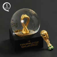 FIFA官方授权2022卡塔尔世界杯足球纪念品球迷奖杯水晶球