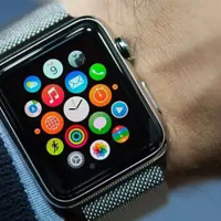 苹果、三星和华为，三个品牌的智能手表你选哪个？