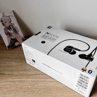 耳机发烧友最爱的AKG N5005  /超群的单元素质，奢华的配件。