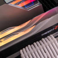 DDR5超频潜力窥探——芝奇 Trident Z5 幻锋戟6800灯条开箱简测