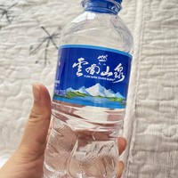 云南山泉水喝起来的清甜口感我真的很爱！