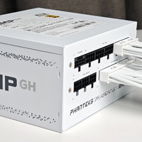 不用定制线，兼顾性能和美观的电源：追风者 AMP GH金牌850W 白色实装解析