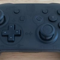 双十一买了一台switch Pro专业手柄，玩游戏就是爽快。