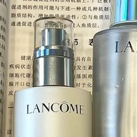 半套下去我妈都说我皮肤变好了.... 极光水乳太上头了! 