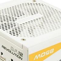 安耐美推出 REVOLUTION DF 12 系列金牌电源、超紧凑、改良型供电、自除尘