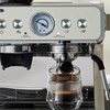 百勝圖 研磨一體半自動咖啡機BAE02：獨立系統，雙核驅動
