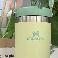 出行必备神器！STANLEY拎拎杯，保温折叠两不误，大容量更有质感