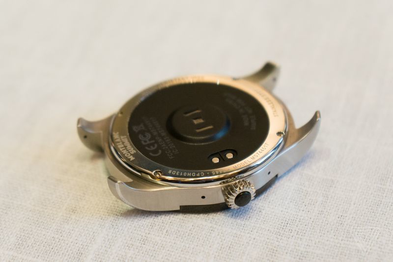 不支持LTE、GPS和NFC：MONT BLANC 万宝龙 发布 Summit 智能手表