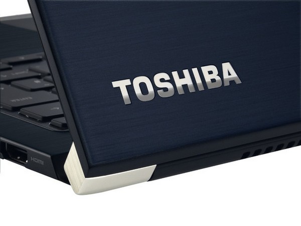 定位商务主打轻薄：TOSHIBA 东芝 发布 Portege X30 和 Tecra X40 笔记本电脑