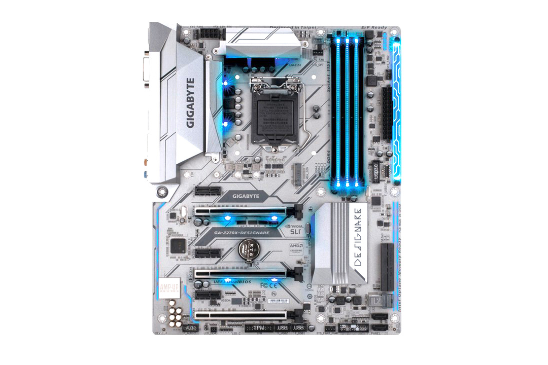 钛银配色+时尚背光：GIGABYTE 技嘉 发布 Z270X-Designare “设计师” 主板